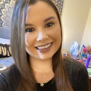 Meet your Posher, Destiny